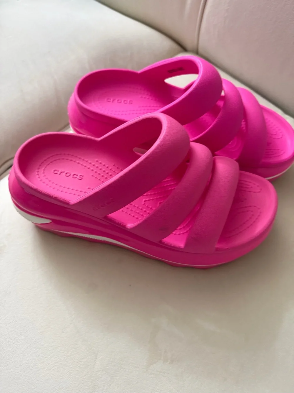 CROCS Unisex Triple-Strap Platform Slides in Bright Pink with White Accent